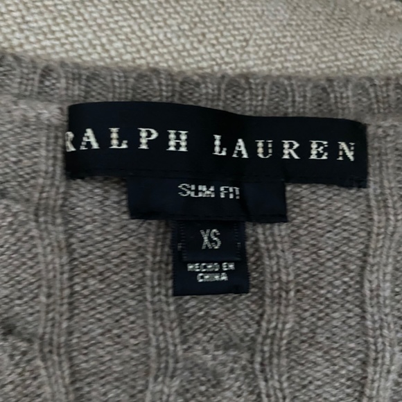 Cashmere sweater - Picture 2 of 9